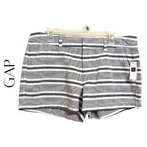 GAP Khakis By Gap The City 3” Shorts, 12, NWT!